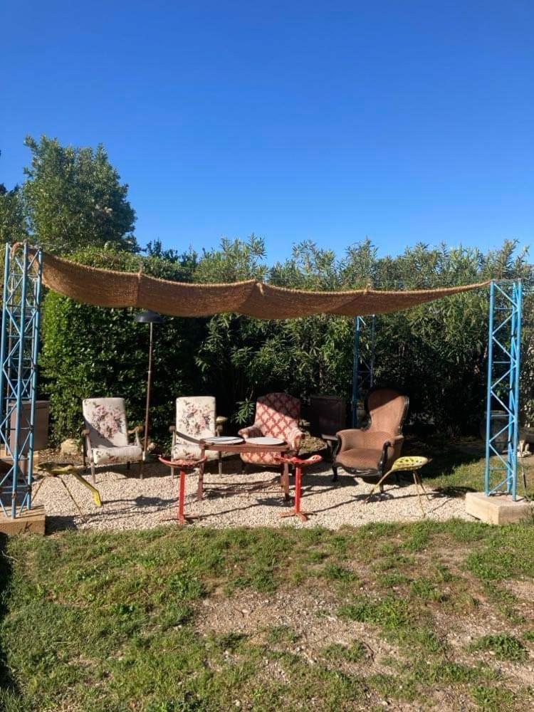 Chez Les Brocs B&B Canet  Eksteriør bilde